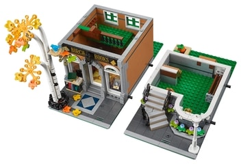 LEGO® Bookshop - Modular Building