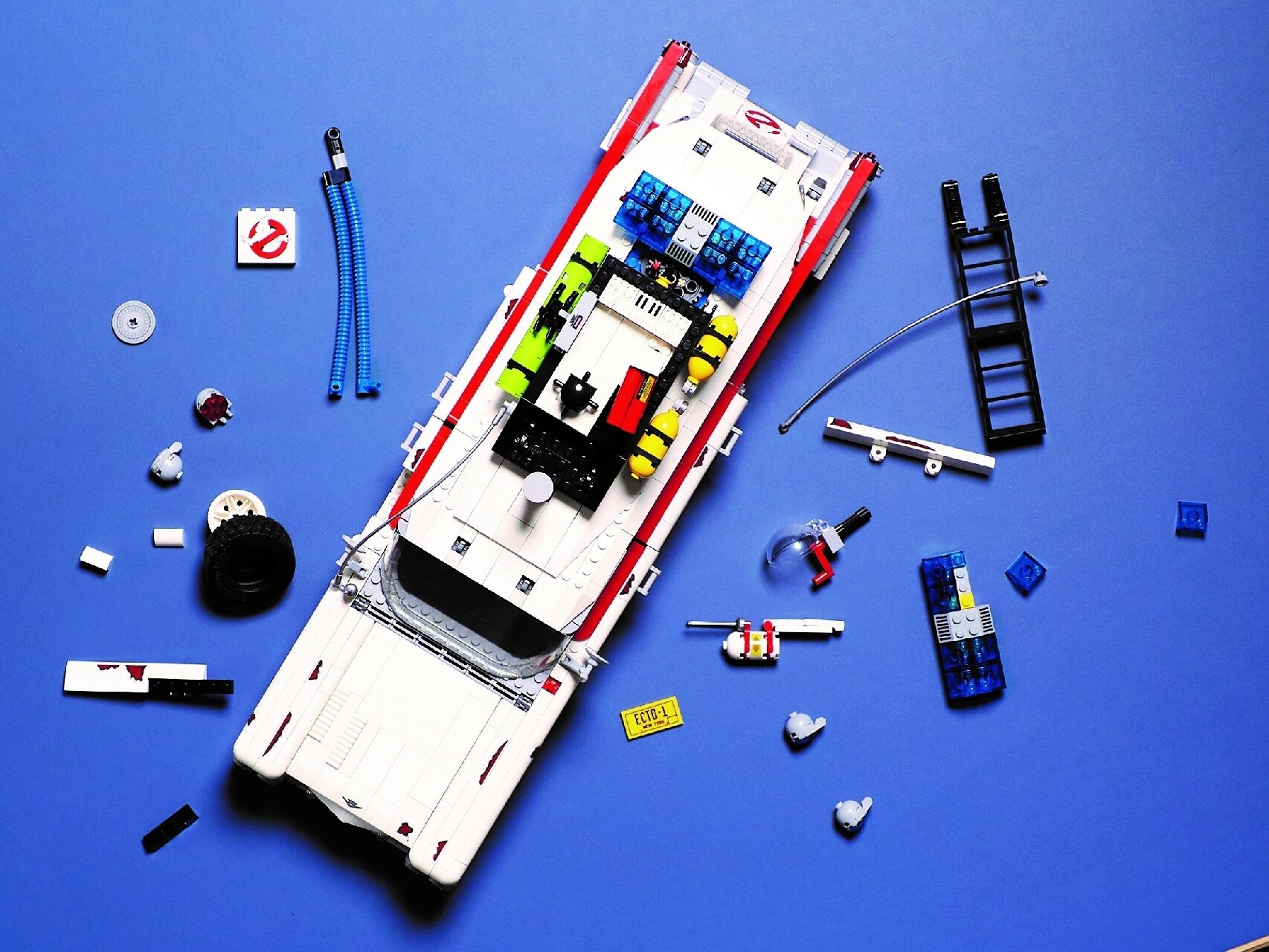 LEGO® Ghostbusters™ ECTO-1