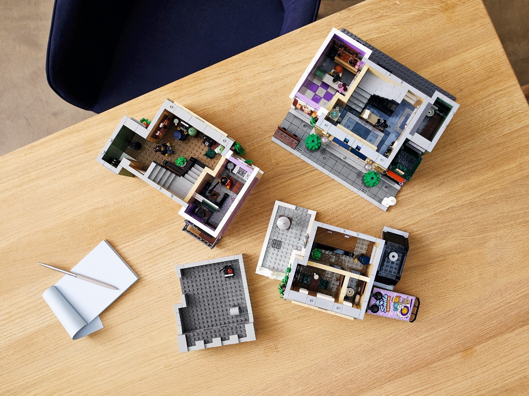 LEGO® Police Station