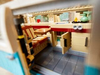 LEGO® Volkswagen T2 Camper Van