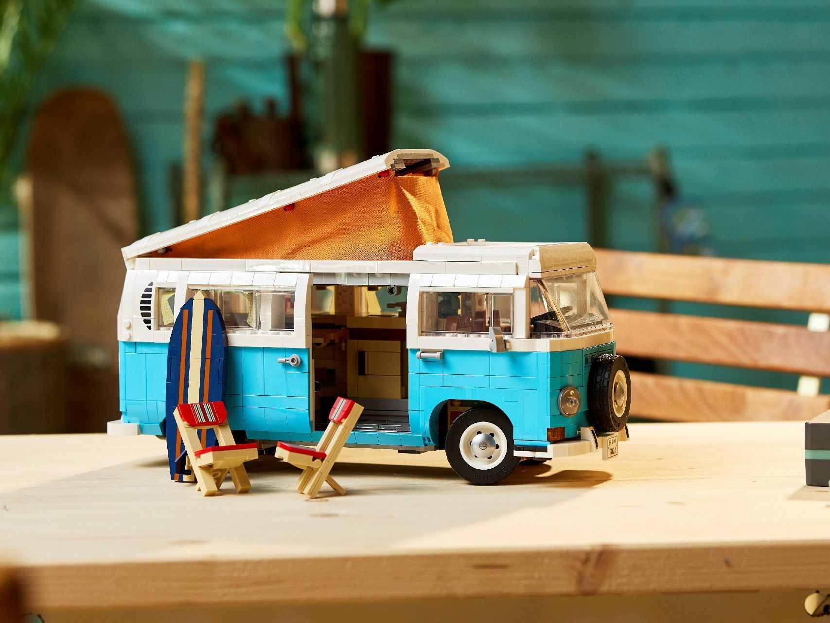 LEGO® Volkswagen T2 Camper Van