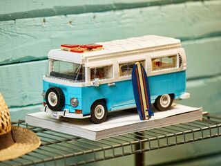 LEGO® Volkswagen T2 Camper Van
