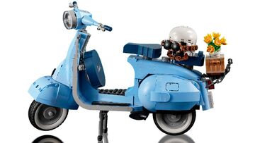 LEGO® Vespa 125