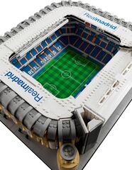 LEGO® Real Madrid – Santiago Bernabéu Stadium