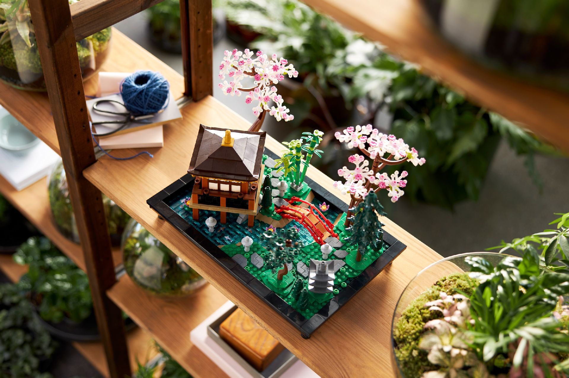 LEGO® Tranquil Garden
