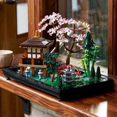 LEGO® Tranquil Garden