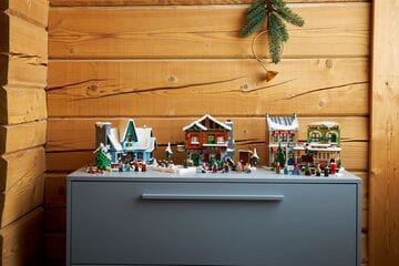 LEGO® Alpine Lodge