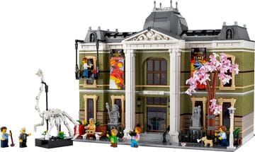 LEGO® Natural History Museum