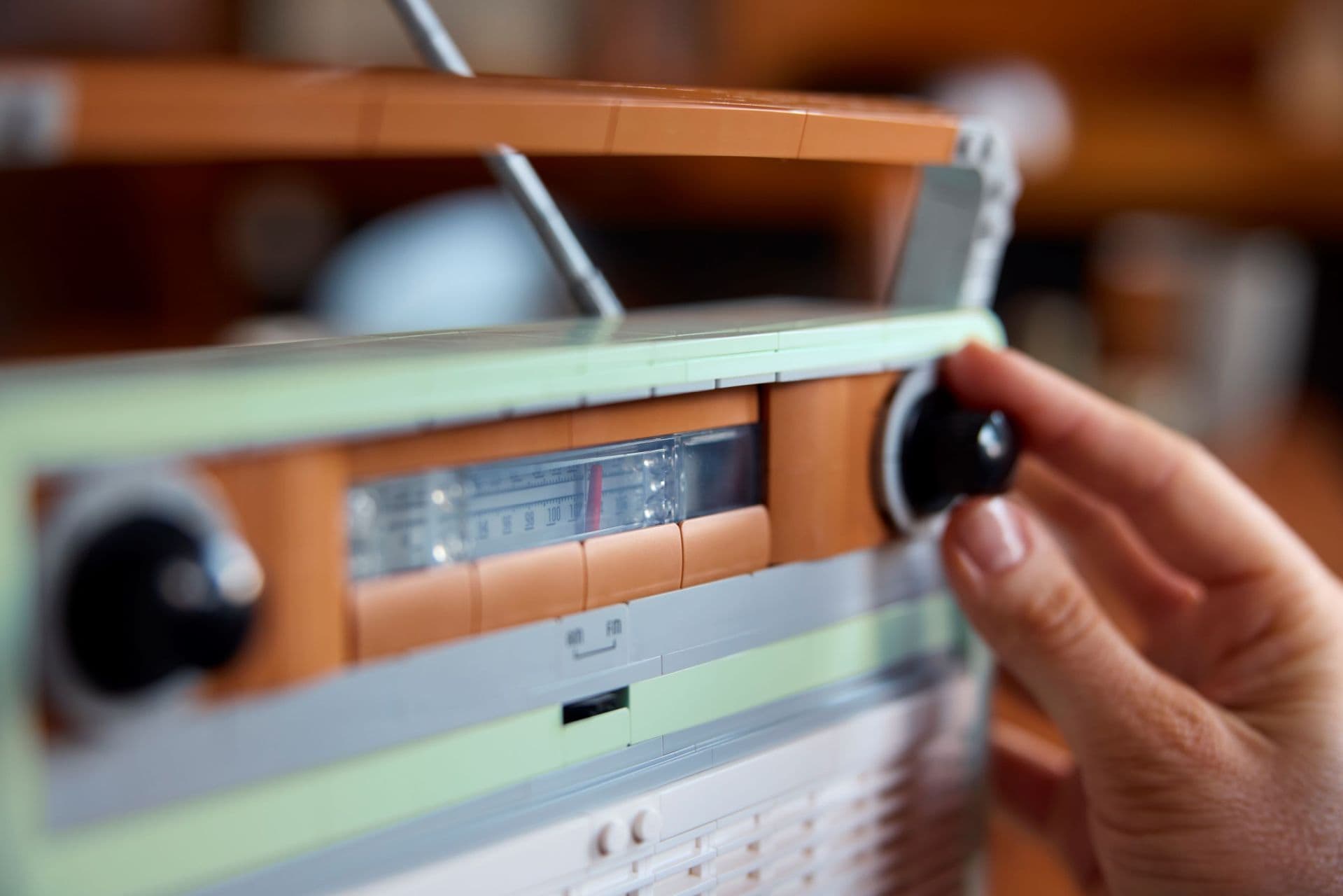 LEGO® Retro Radio