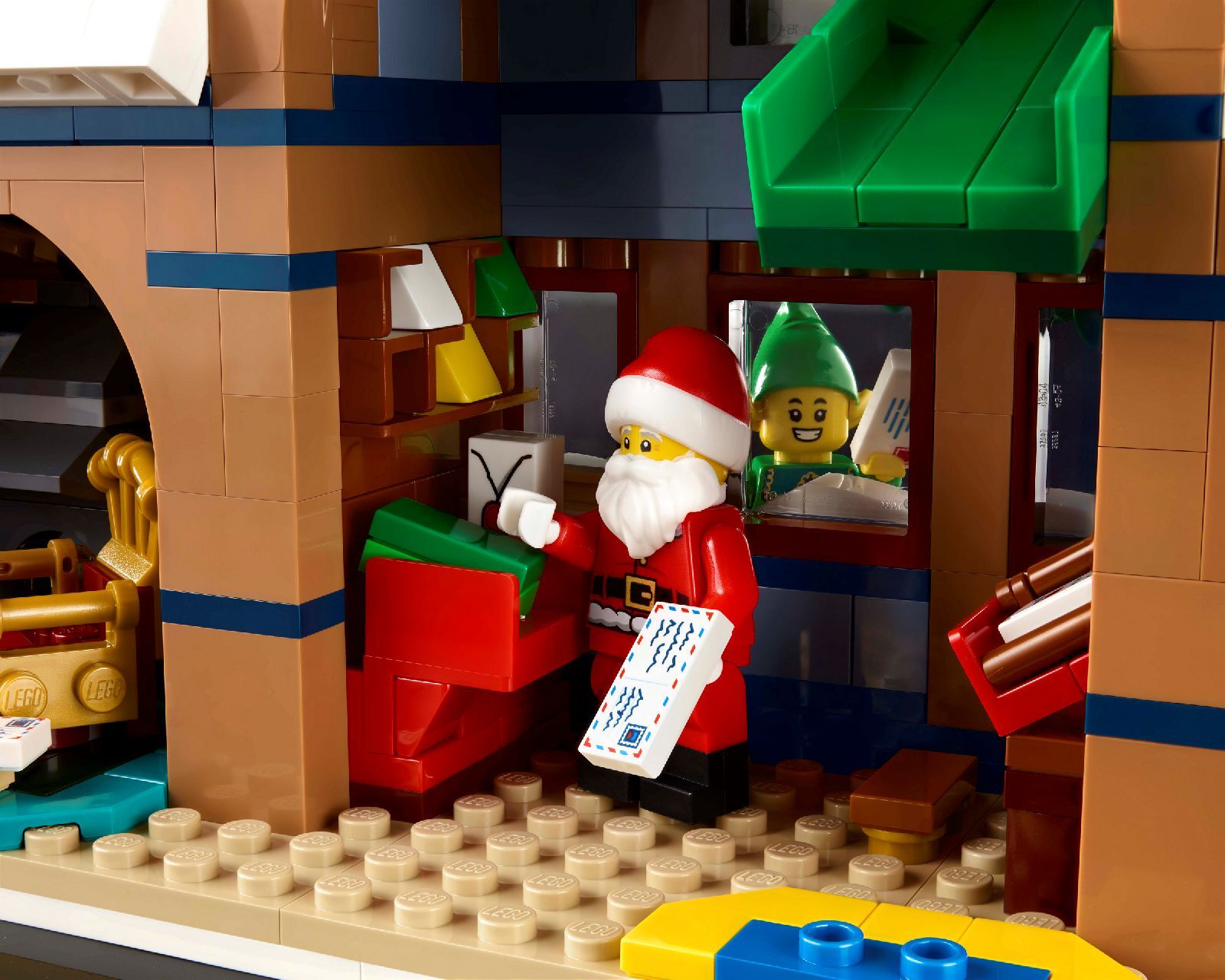 LEGO® Santa's Post Office