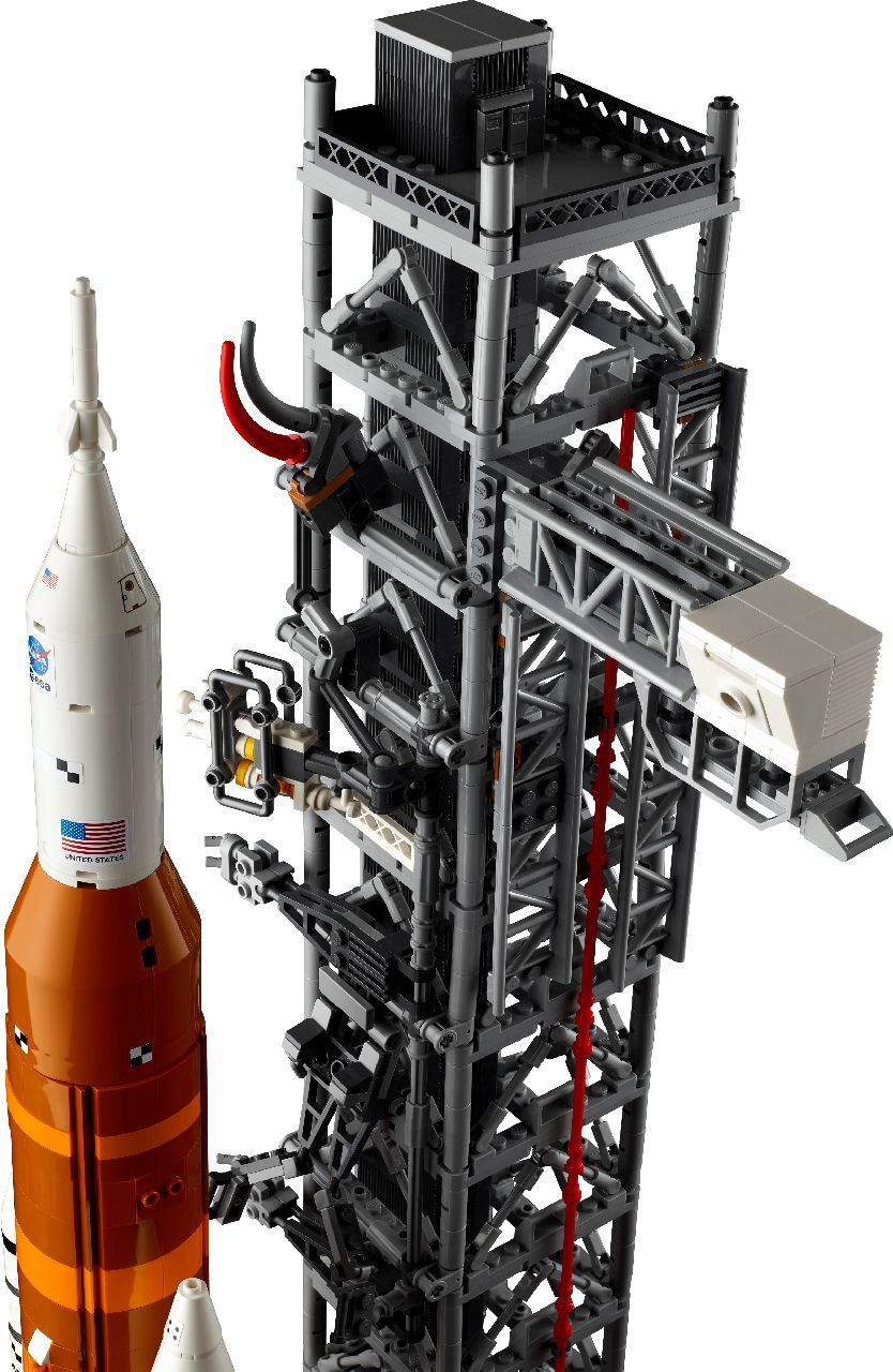 LEGO® NASA Artemis Space Launch System