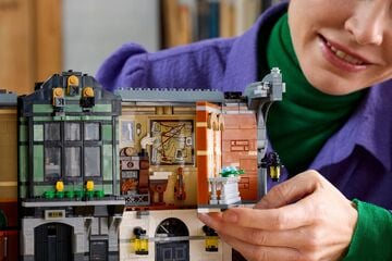 LEGO® Sherlock Holmes: Book Nook
