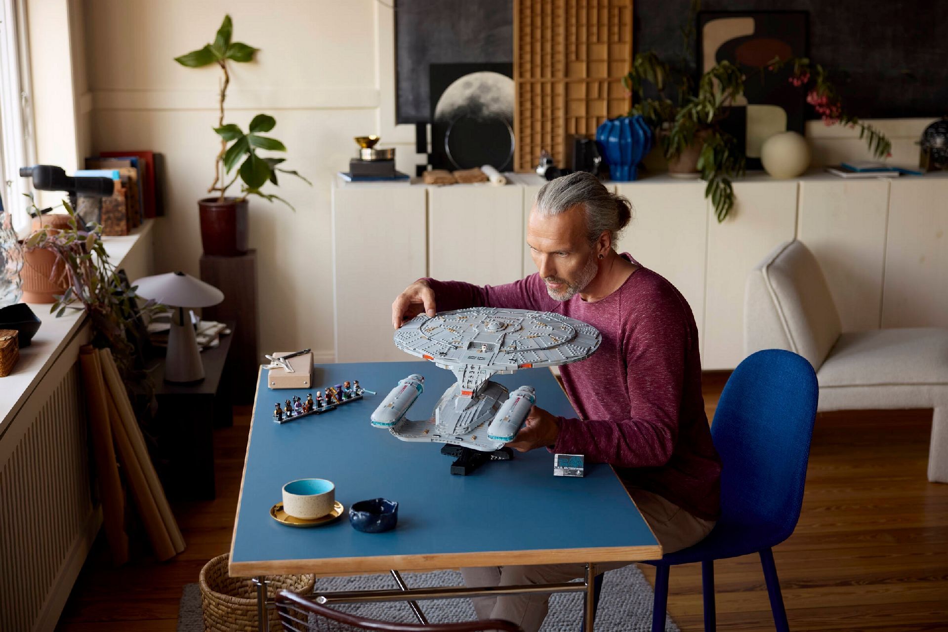 LEGO® Star Trek: U.S.S. Enterprise NCC-1701-D™