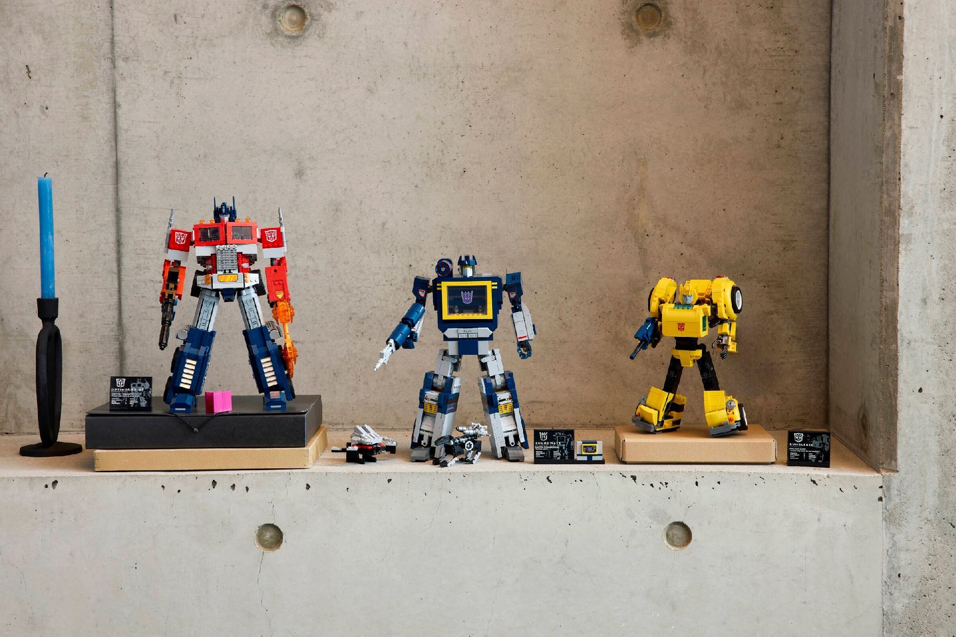 LEGO® Transformers: Soundwave