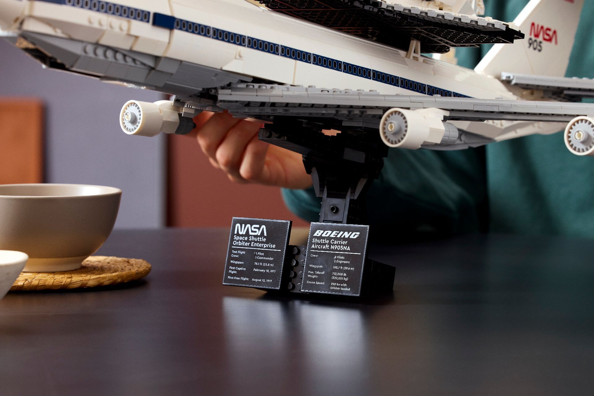 LEGO® Shuttle Carrier Aircraft