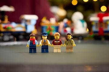 LEGO® Holiday Express Train