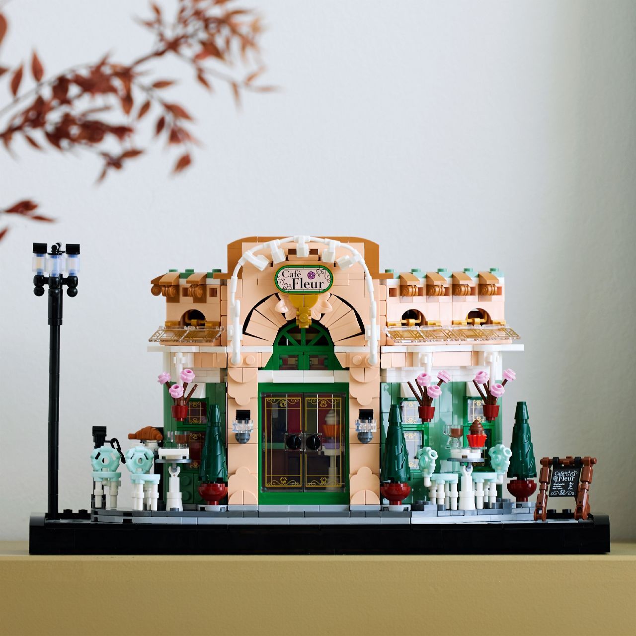 LEGO® French Café