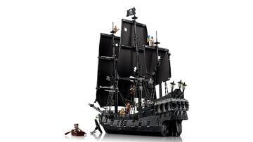 LEGO® Captain Jack Sparrow's Pirate Ship