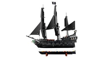 LEGO® Captain Jack Sparrow's Pirate Ship