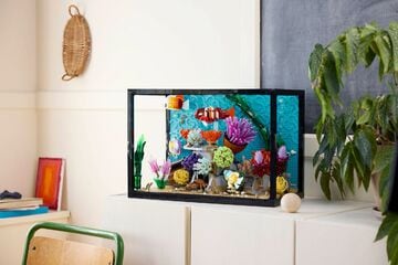 LEGO® Tropical Aquarium