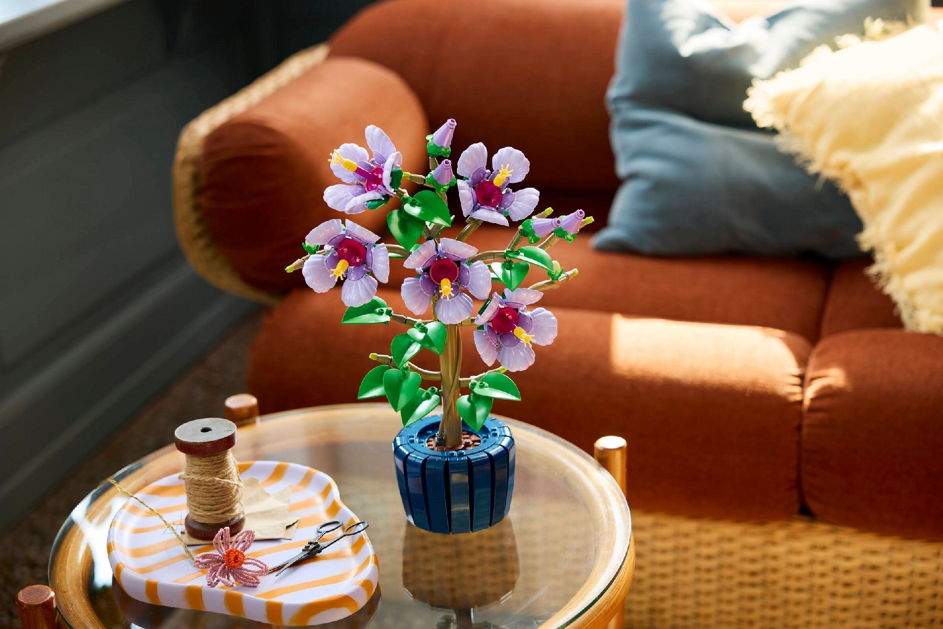 LEGO® Hibiscus