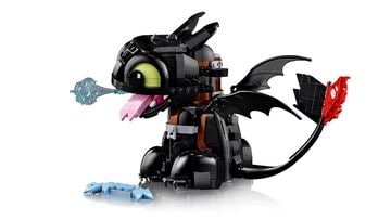 LEGO® How to Train Your Dragon: Toothless