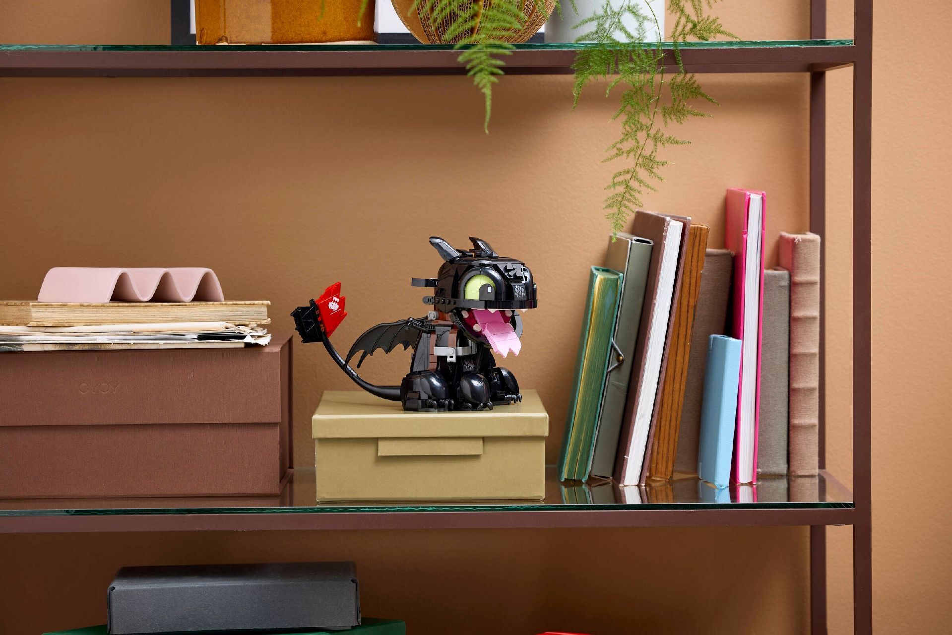 LEGO® How to Train Your Dragon: Toothless