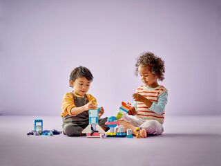 مجموعة بناء مغامرة مكوك الفضاء 3 في 1 من ليغو®