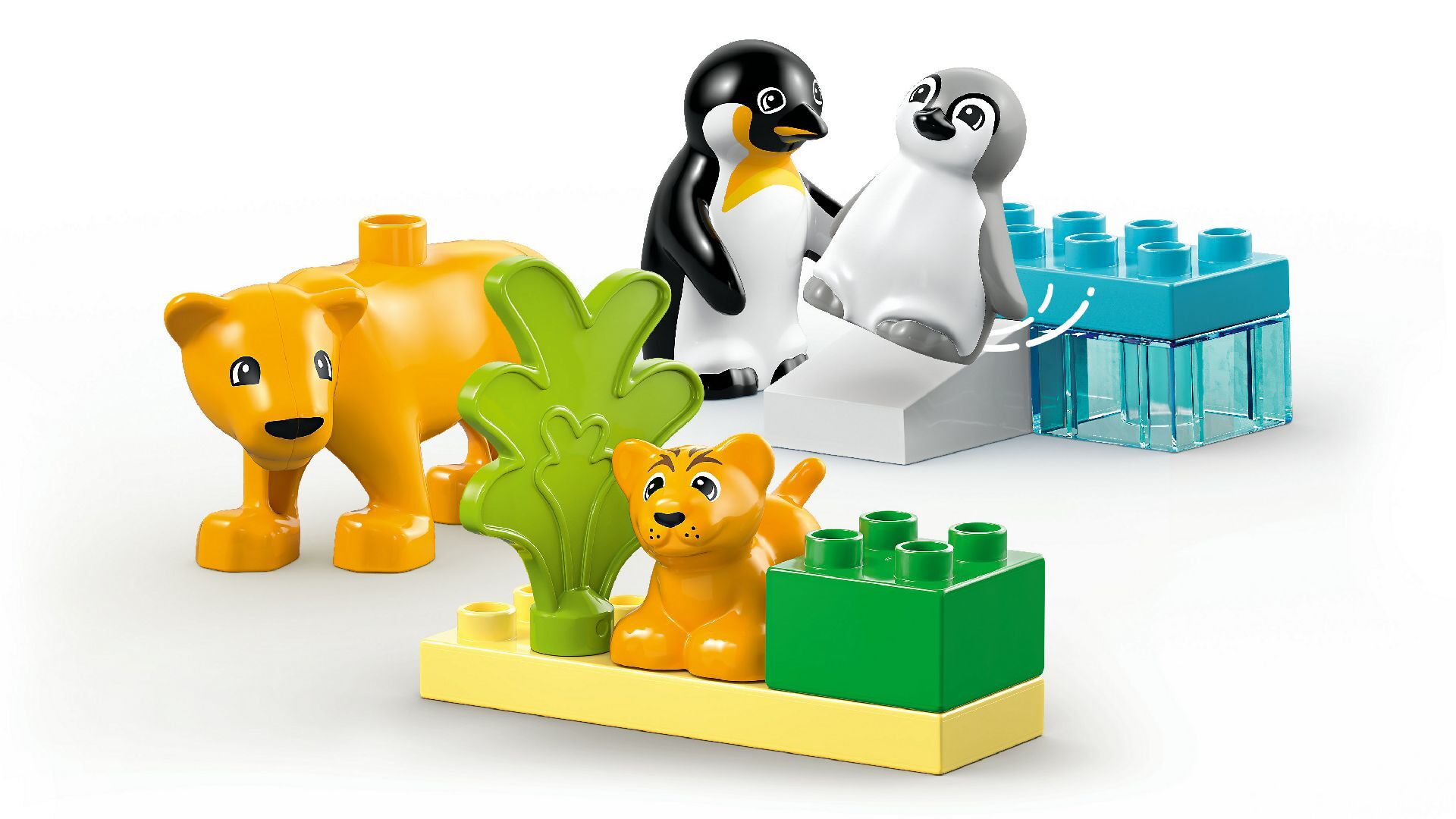 LEGO® Wild Animal Families: Penguins & Lions
