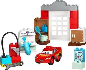 LEGO® McQueen's Visit to Doc's Garage