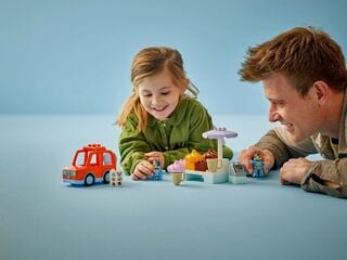 LEGO® Ice Cream Trip with Bluey