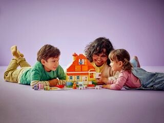 LEGO® Bluey's Family House with Memory Game