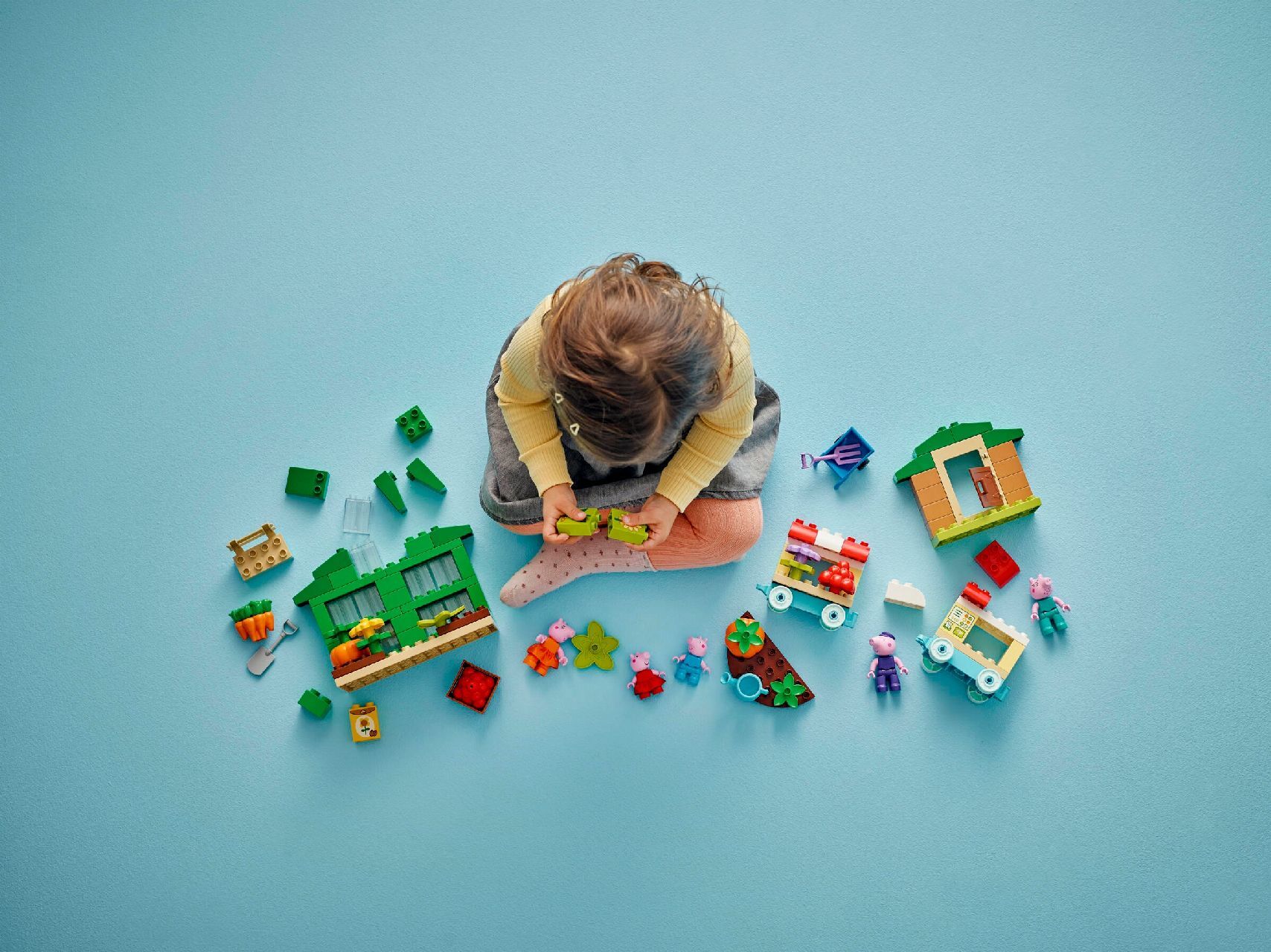 LEGO® Grandpa Pig's Garden and Greenhouse