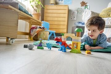 LEGO® Dinosaur Spidey-Rex vs. Green Goblin