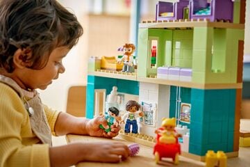 LEGO® 3 in 1 Modern Family House with Figures