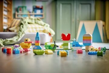 LEGO® Colorful Creative Box