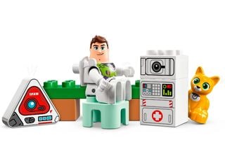 LEGO® Buzz Lightyear’s Planetary Mission