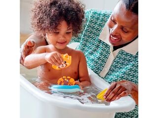 LEGO® Bath Time Fun: Floating Red Panda