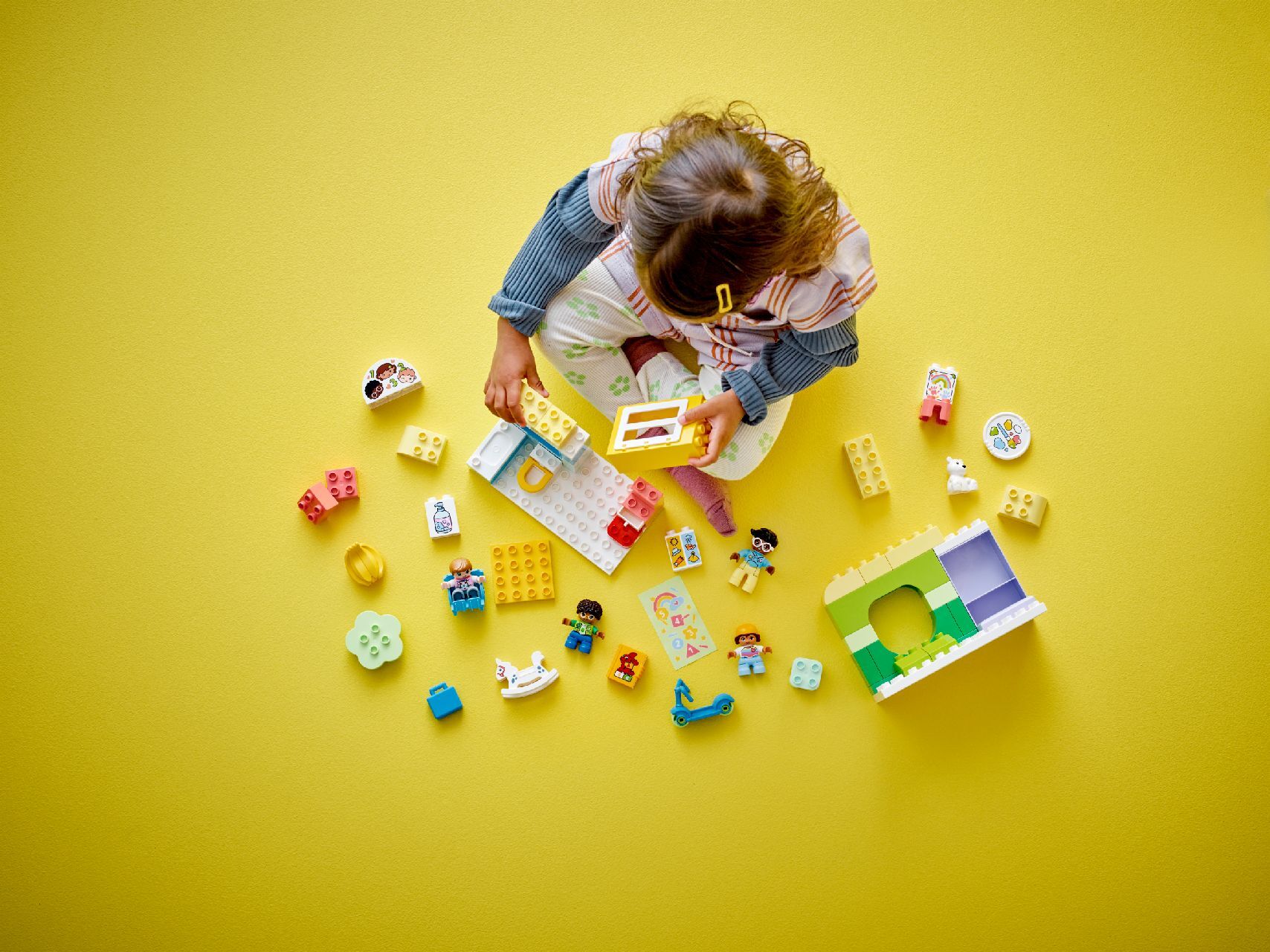 LEGO® Life At The Day-Care Center