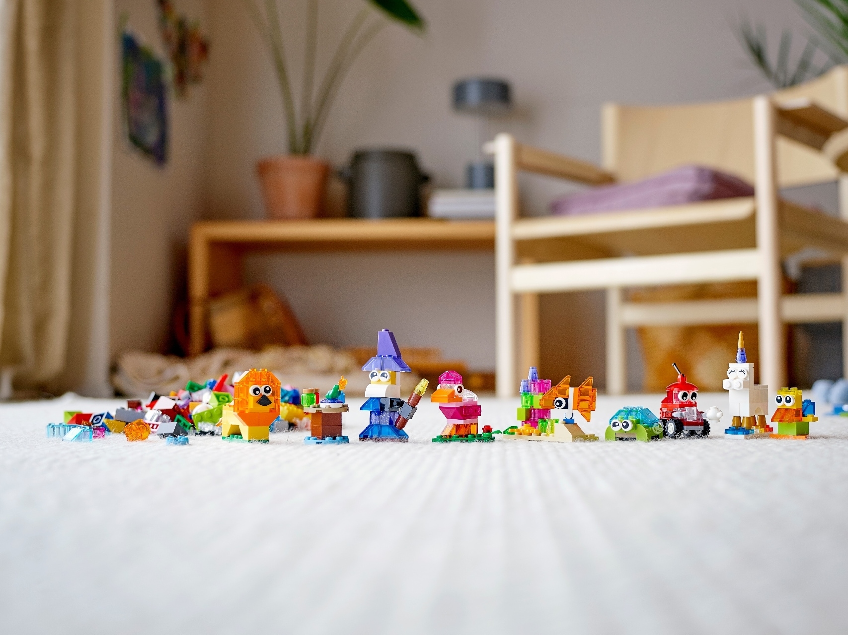 LEGO® Classic Creative Transparent Bricks