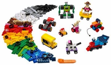 LEGO® Classic Bricks and Wheels