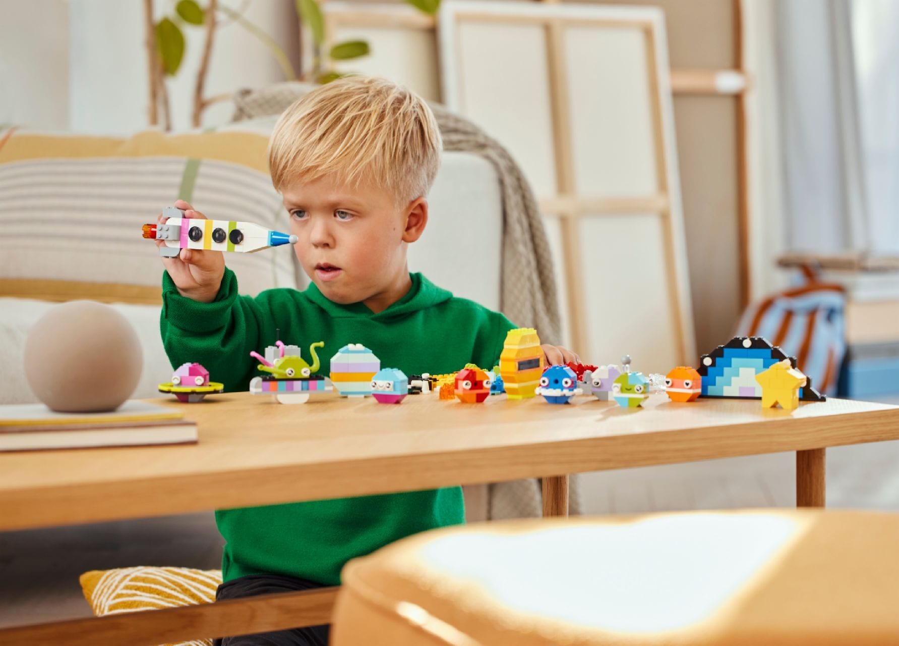 LEGO® Creative Space Planets