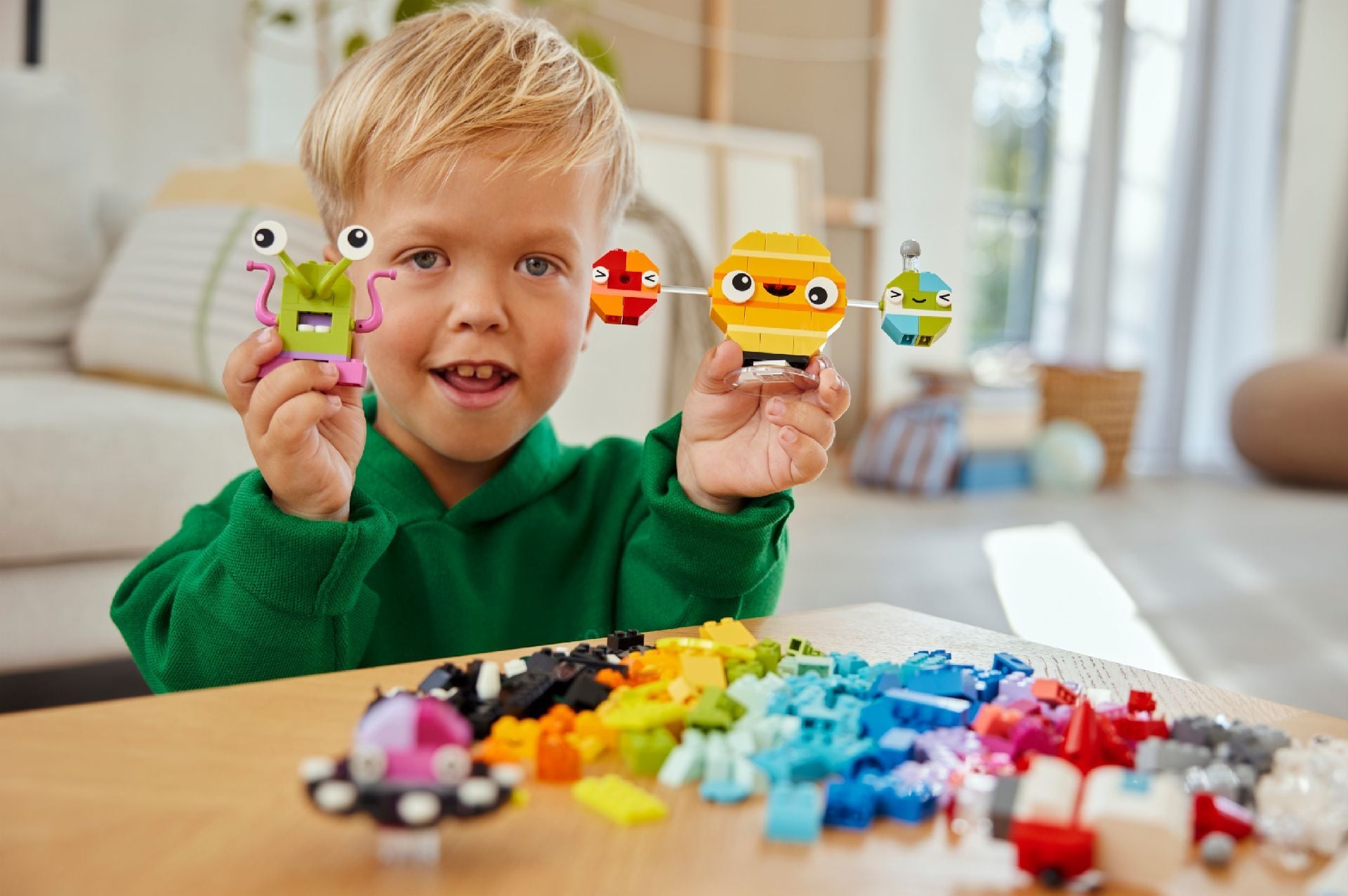 LEGO® Creative Space Planets