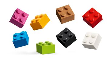 LEGO® Creative Colorful Bricks