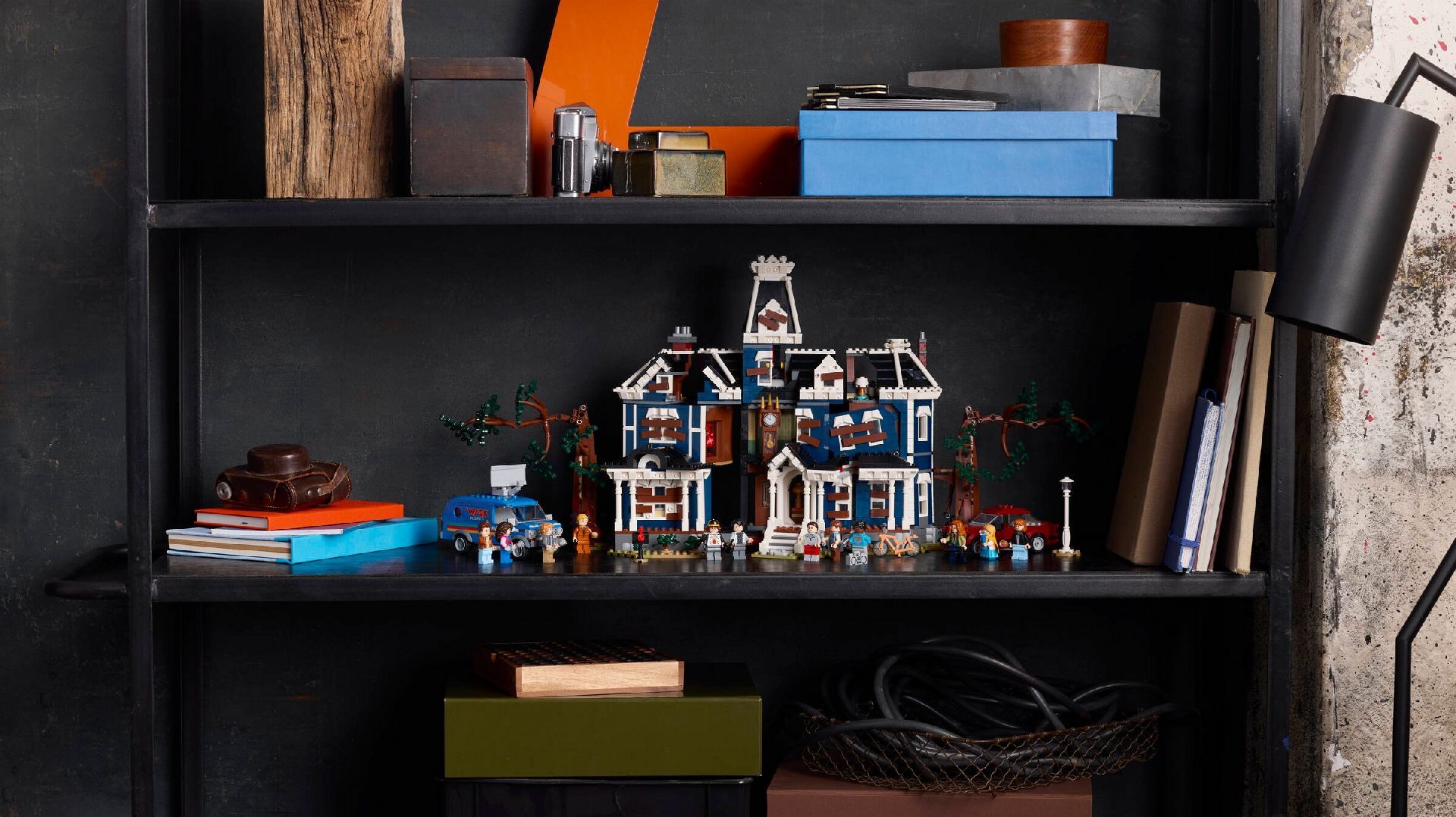 LEGO® Stranger Things: The Creel House