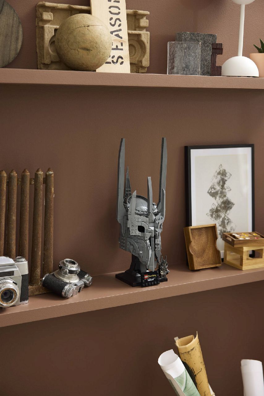 LEGO® The Lord of the Rings: Sauron's Helmet