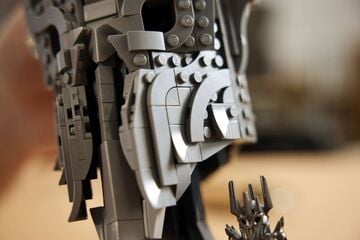 LEGO® The Lord of the Rings: Sauron's Helmet
