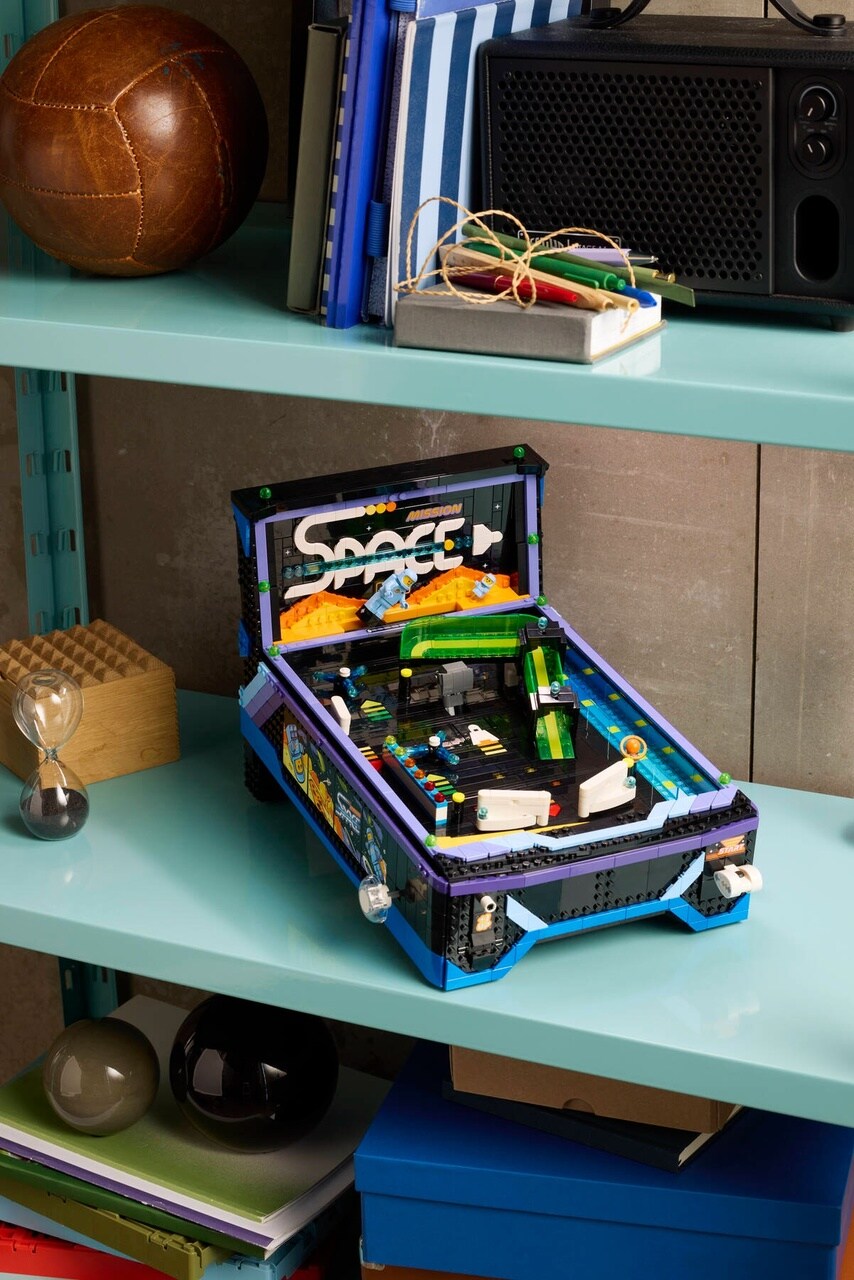 LEGO® Arcade Pinball Machine