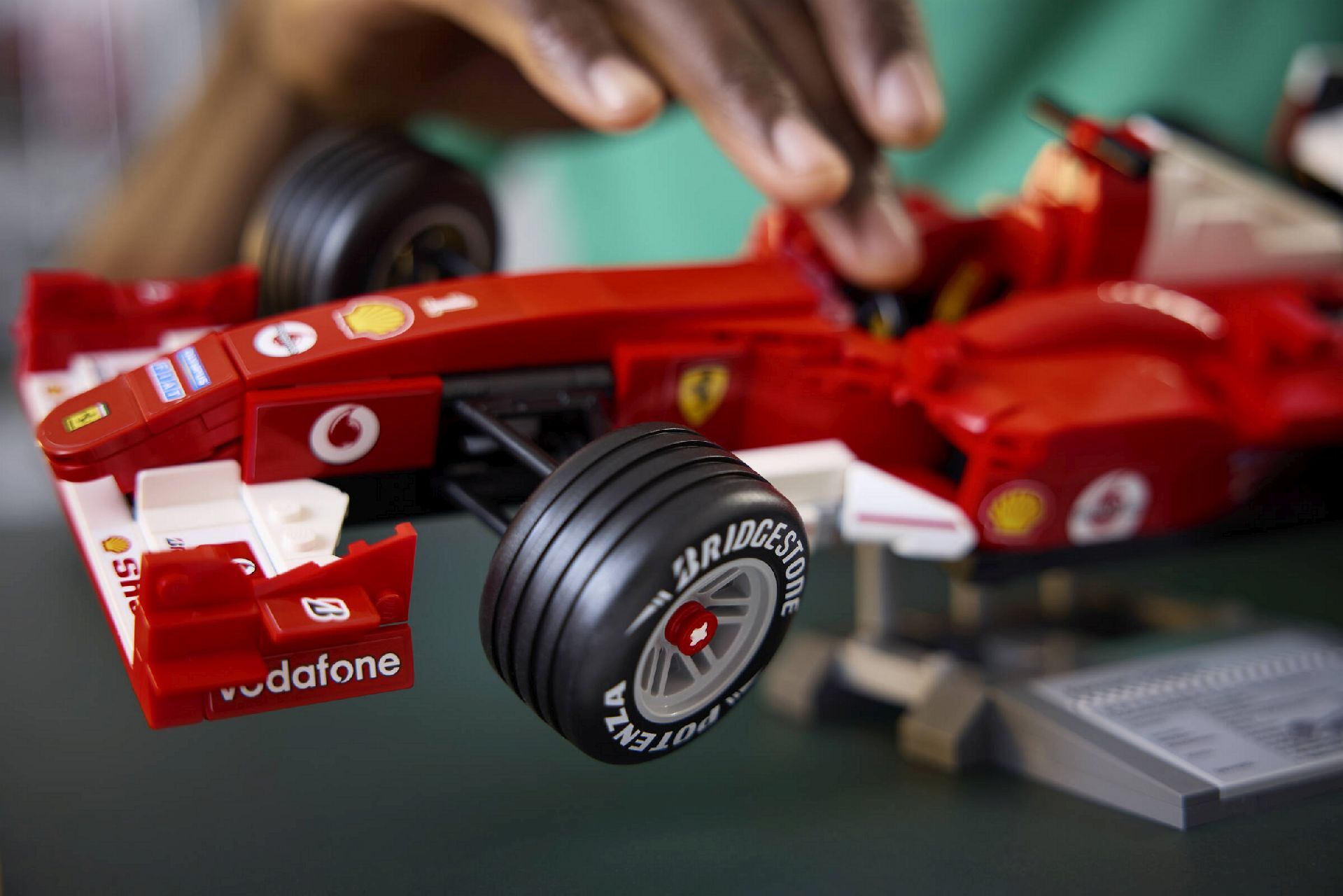 LEGO® Ferrari F2004 & Michael Schumacher