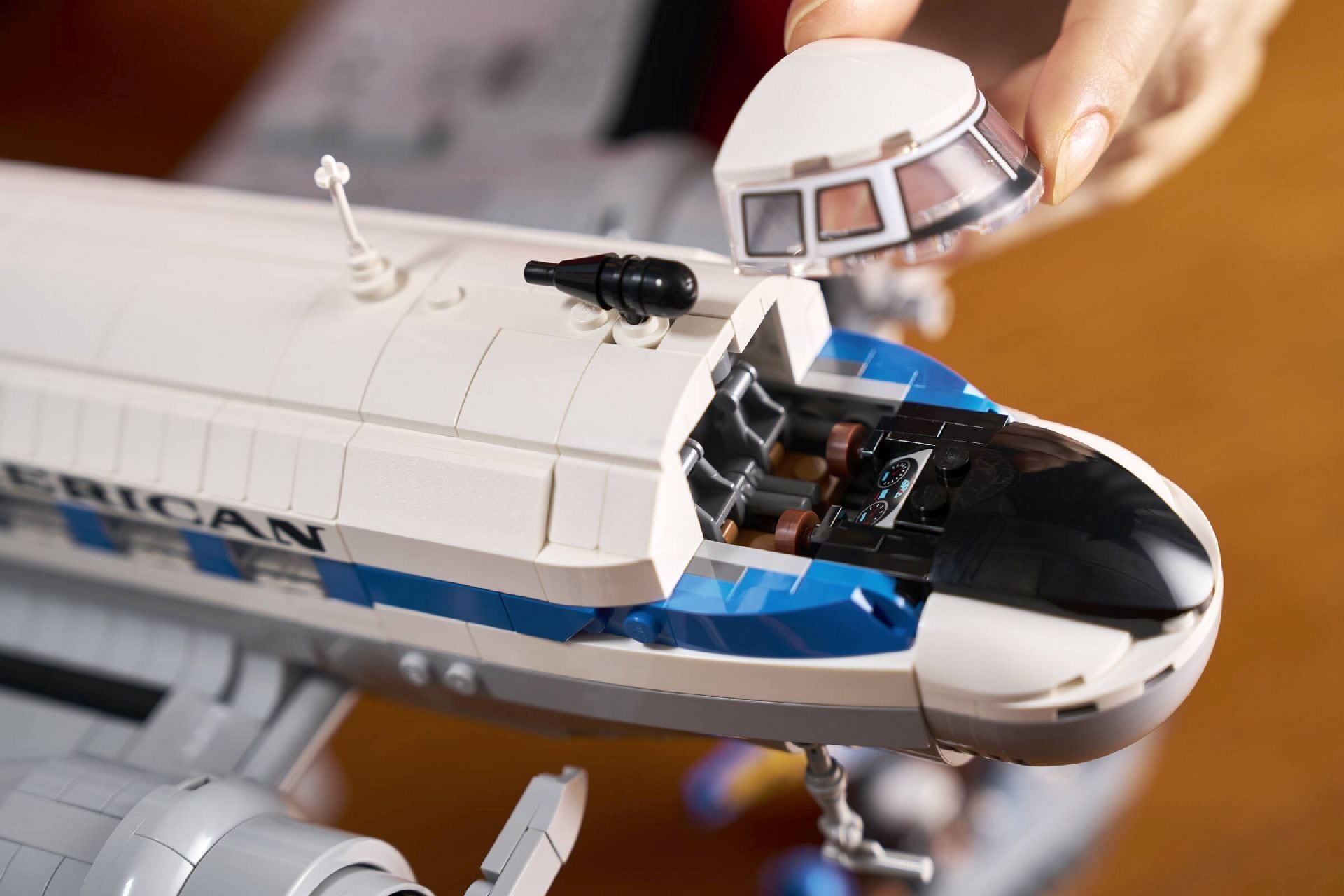 LEGO® Douglas™ DC-3™ PAN AM® Airliner